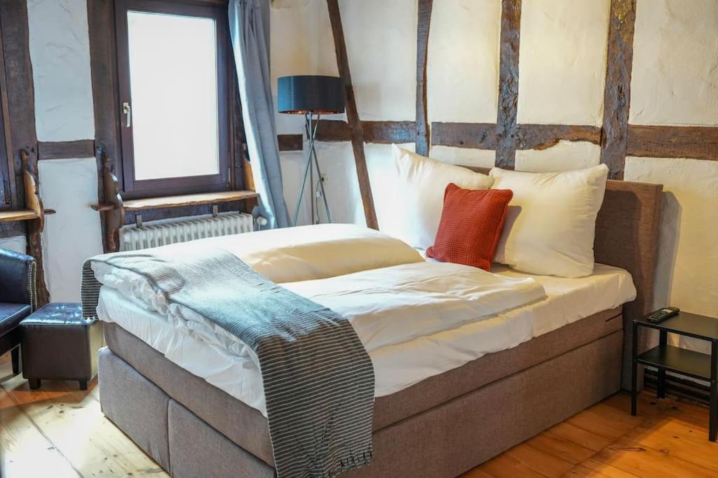 Charmante Fachwerk Wohnung Mit Terrasse In Der Altstadt Koblenz  Eksteriør bilde