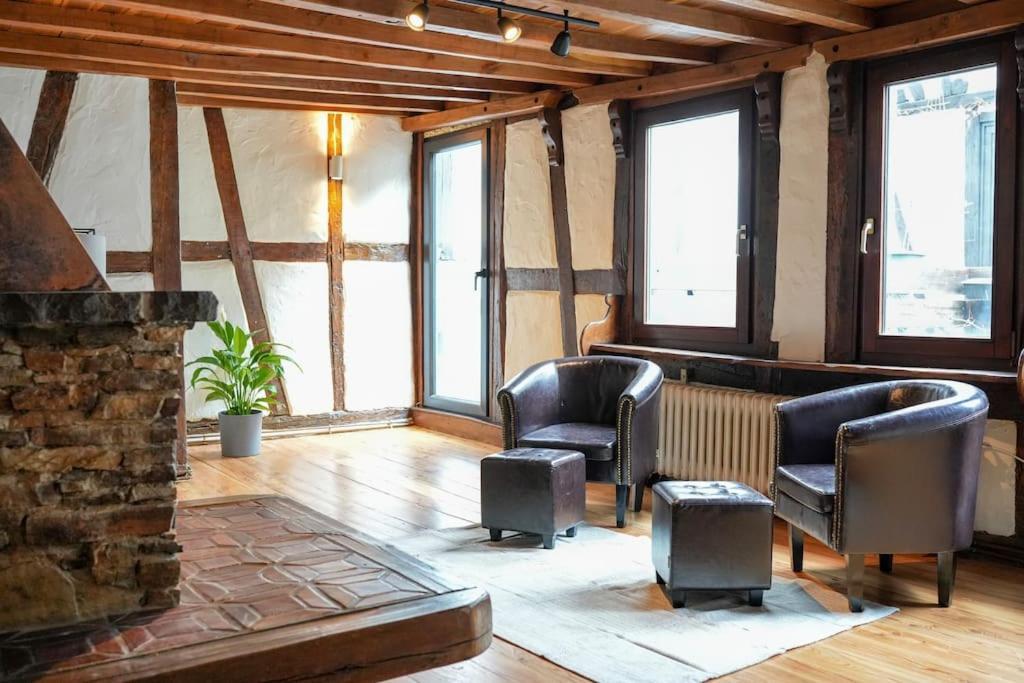 Charmante Fachwerk Wohnung Mit Terrasse In Der Altstadt Koblenz  Eksteriør bilde