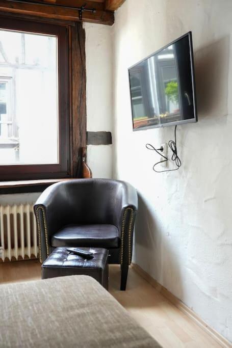 Charmante Fachwerk Wohnung Mit Terrasse In Der Altstadt Koblenz  Eksteriør bilde